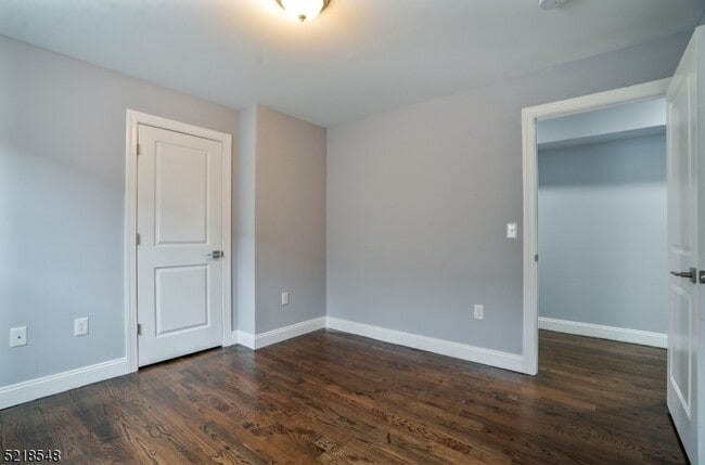 Building Photo - 414 S 16th St