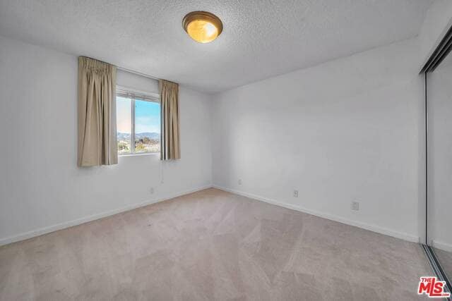 Building Photo - 10717 Wilshire Blvd