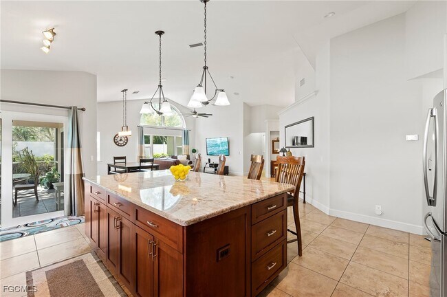 Building Photo - 1250 Silverstrand Dr