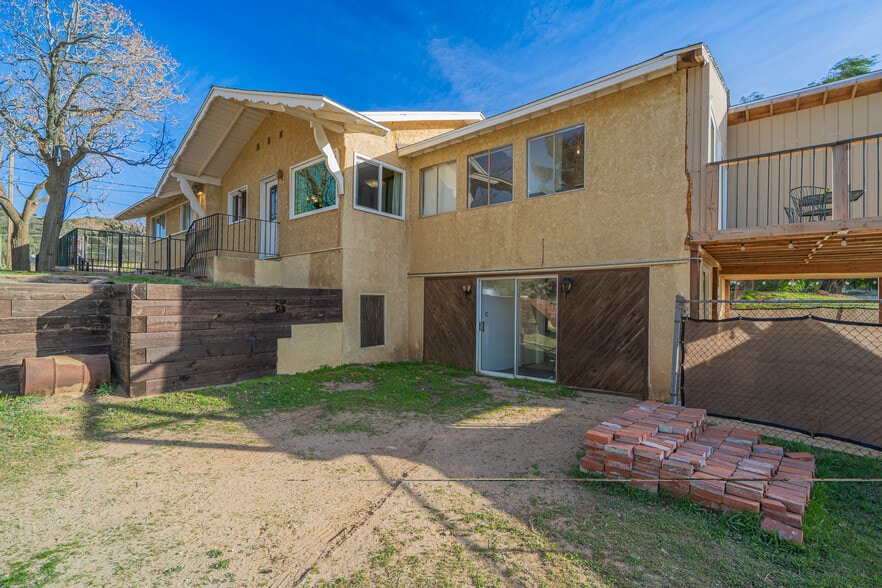 Building Photo - 35315 Glenwall St