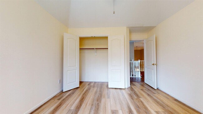 Building Photo - 9222 Symphonic Ln