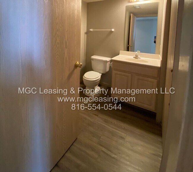 Building Photo - SOUTH GARDEN TOWNHOMES