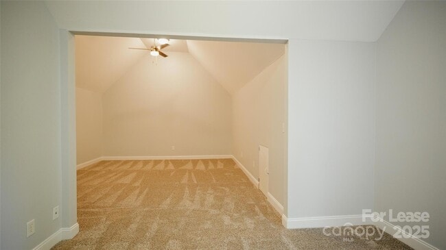 Building Photo - 12325 Summer Breeze Ct