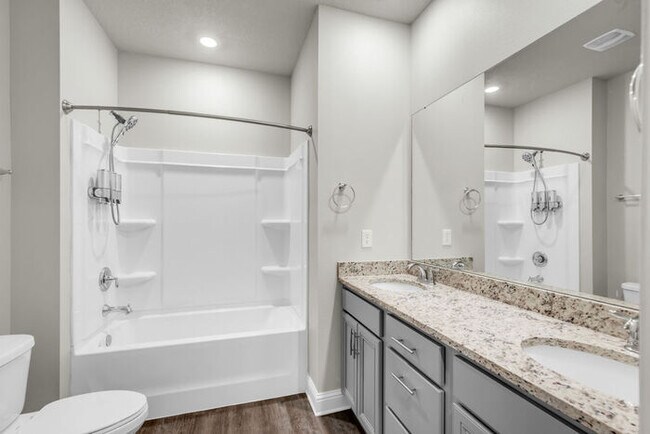 Building Photo - 9512 Mallette Dr