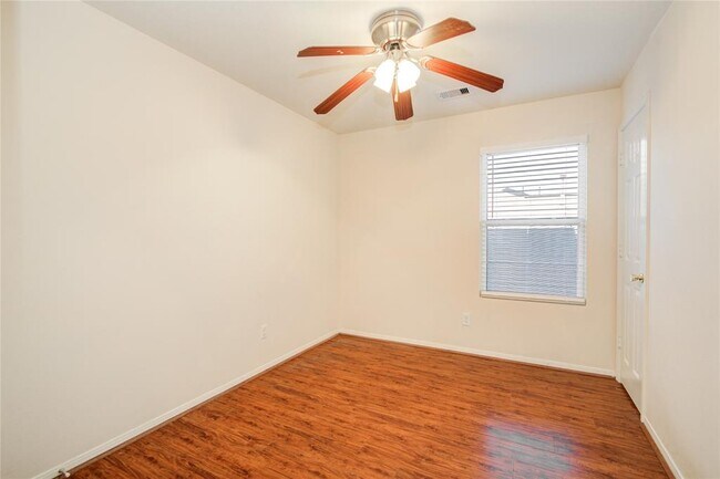 Building Photo - 3614 Clipper Winds Way
