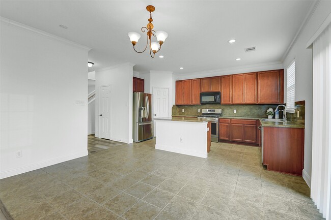 Building Photo - 29133 Legends Wick Dr