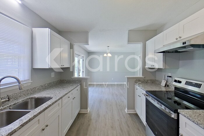 Building Photo - 1113 Patrick Dr