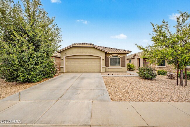 Building Photo - 3514 E Cowboy Cove Trail
