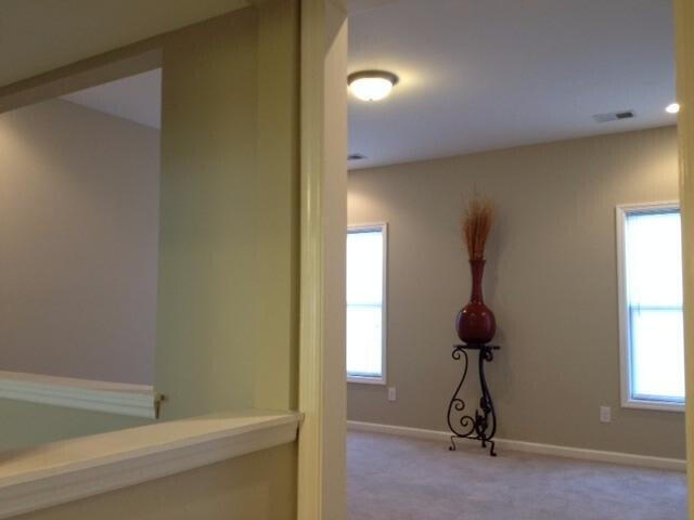 Building Photo - 3204 Sweet Clover Ln