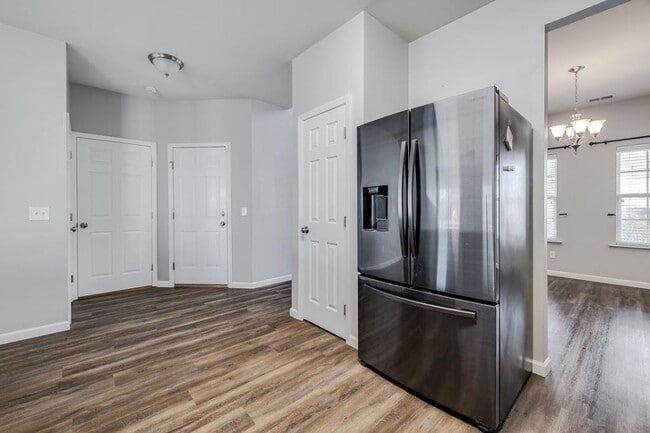 Building Photo - 316 O'Hara Dr