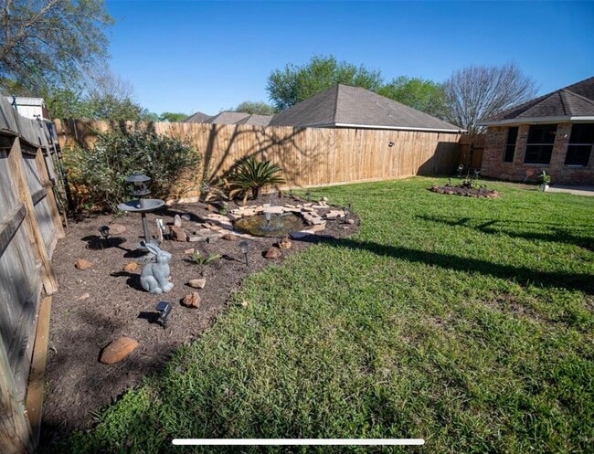 Building Photo - 4803 Black Stone St