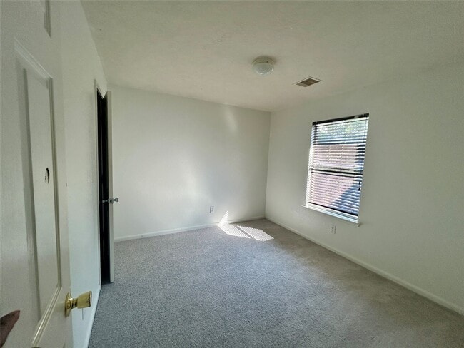 Building Photo - 8007 Arrington Forest Ln