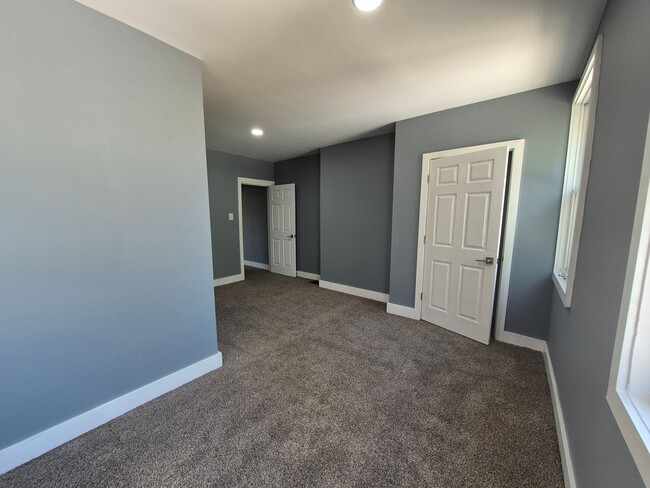 Building Photo - Only 4-bedroom 3 bathrooms in the area!