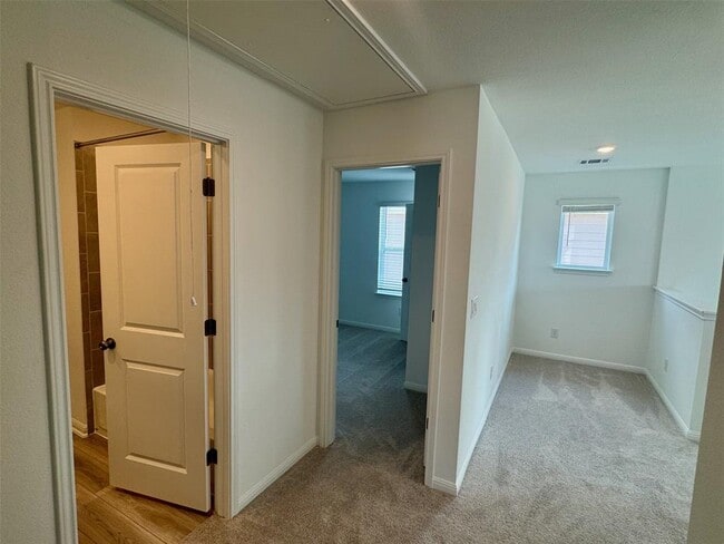Building Photo - 514 Unakite Trl