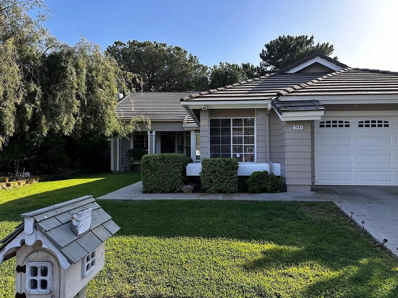 Building Photo - 3649 Birdsong Ave