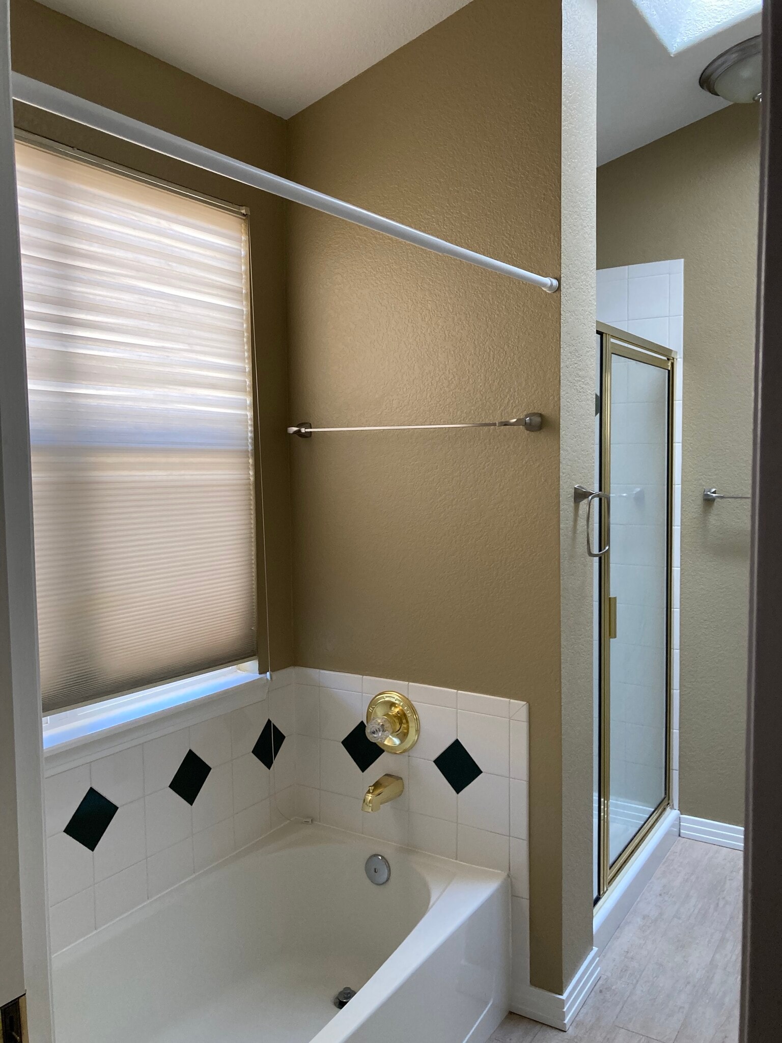 Building Photo - 1727 High Plains Ct