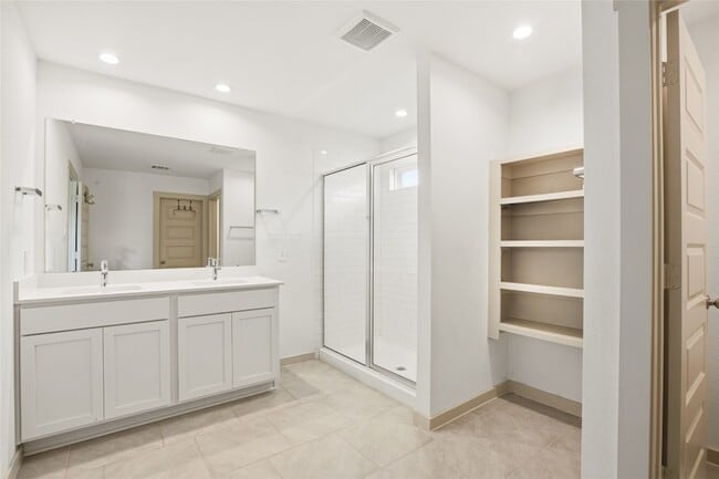 Building Photo - 3411 Ter Lndg Ct