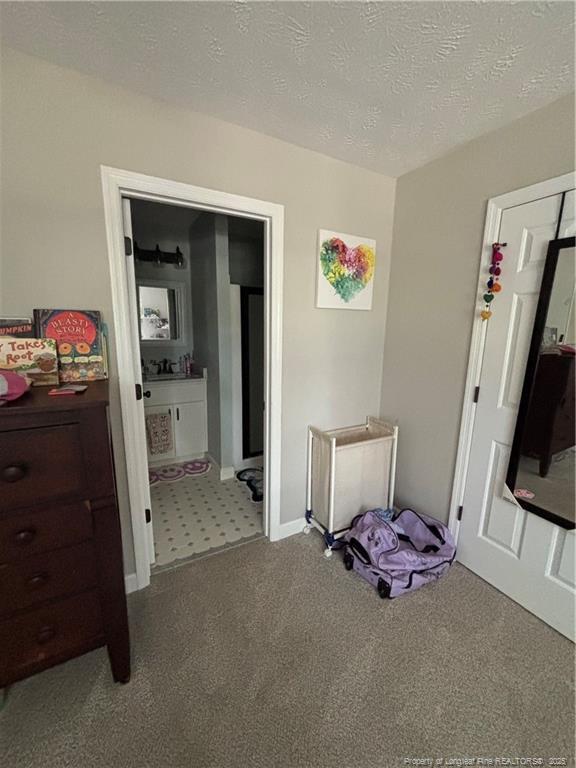 Building Photo - 6092 Iverleigh Cir