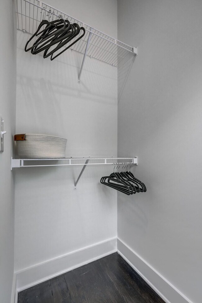 Building Photo - 940 Piedmont Ave NE