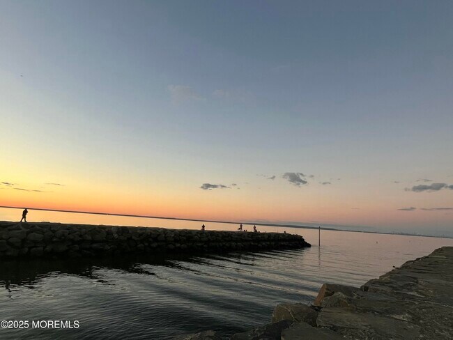 Building Photo - 83 Bayside Pkwy