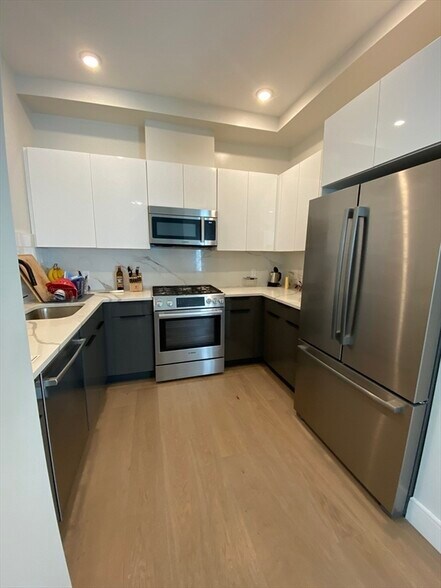 Building Photo - 24 Ward St