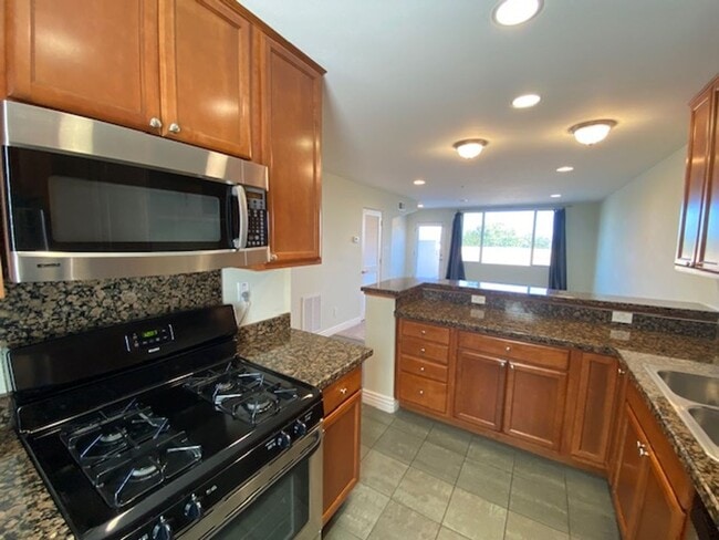 Building Photo - 172 Mar Vista Dr