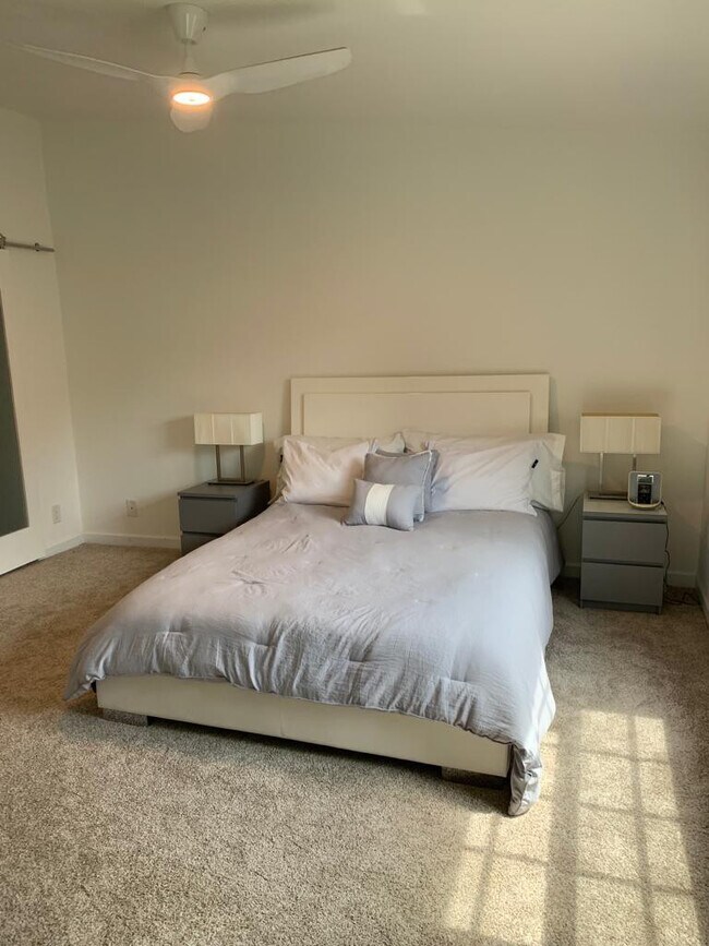 Building Photo - 21236 Harbor Way