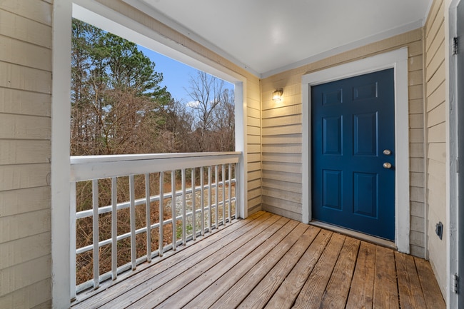 Building Photo - 2411 Hill St