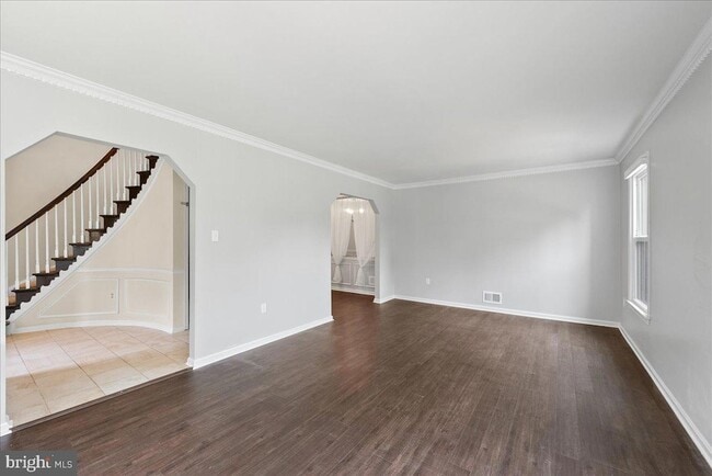 Building Photo - 4527 Sawgrass Ct