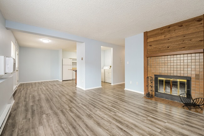 Building Photo - 720 City Park Ave