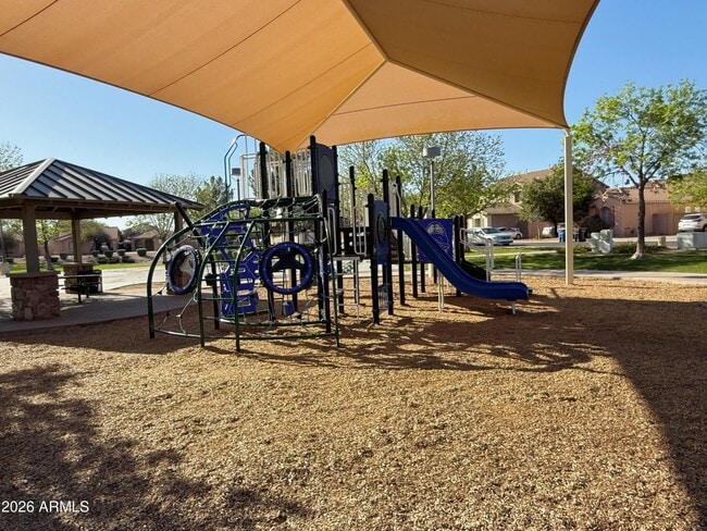 Building Photo - 4539 E Ivanhoe St