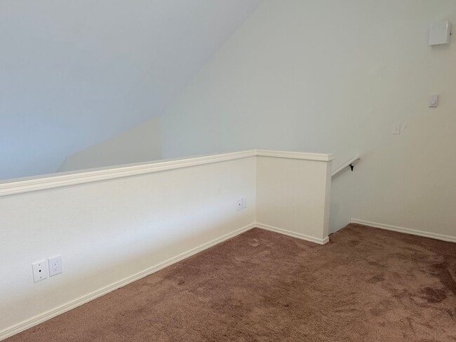 Building Photo - 4000 Carman Dr