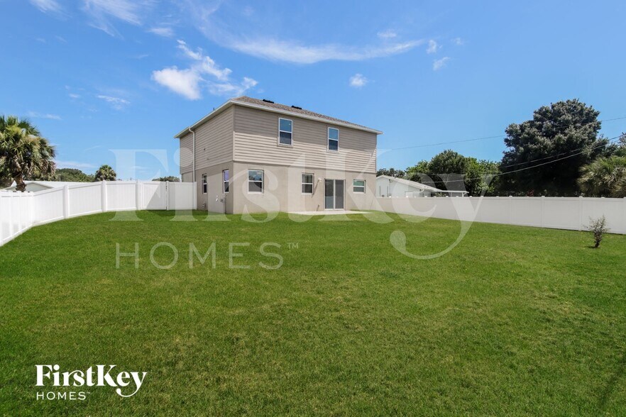 Building Photo - 2124 Paoli Dr NE