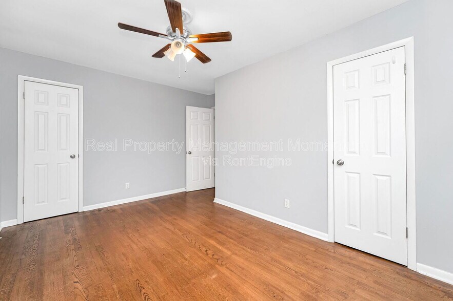 Building Photo - 603 E Greenwood St