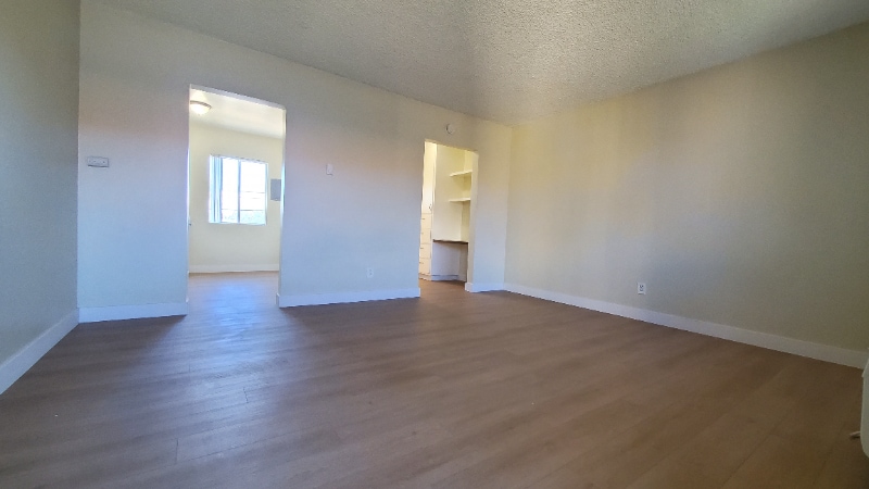 Building Photo - 1230 W Hillandale Ave