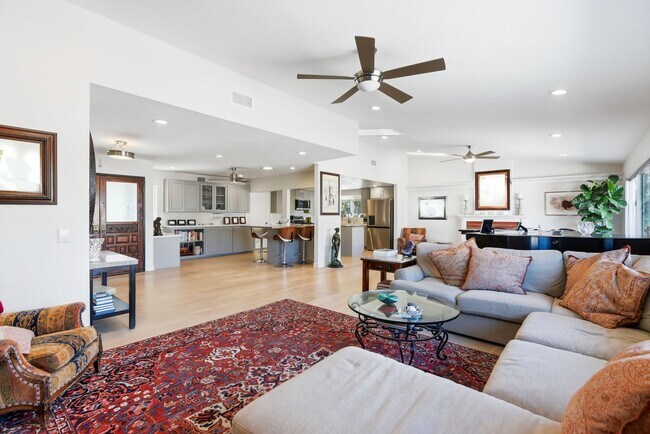 Building Photo - 4 Bed | 2 Bath | Pool & Spa | RV Access | Newbury Park