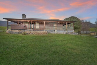 Building Photo - 13625 Horton Hwy