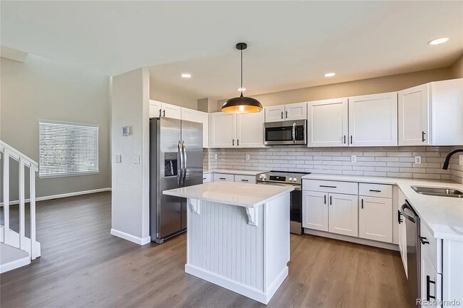 Building Photo - 1169 N Tabor Dr