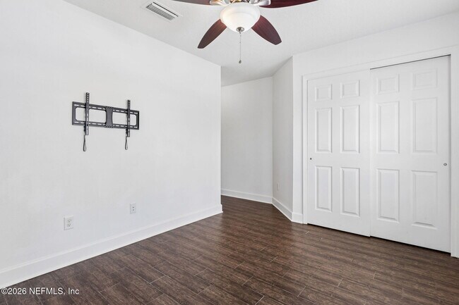 Building Photo - 15929 Hutton Ln