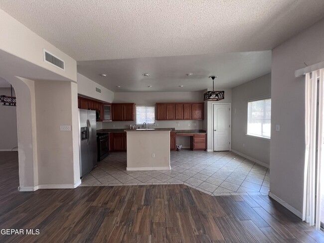 Building Photo - 12688 Tierra Alexis Dr