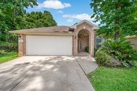 Building Photo - 12810 Lakeshore Dr