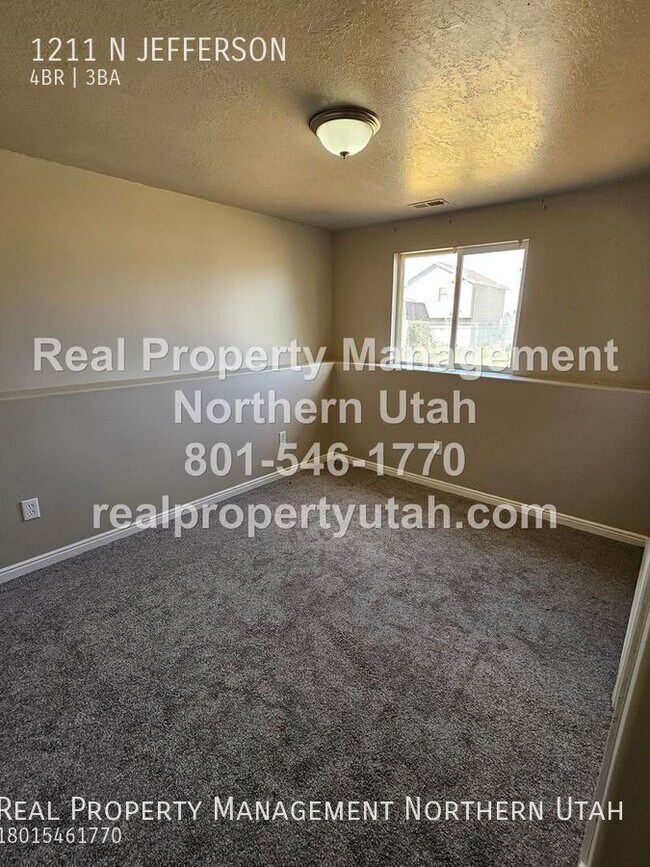 Building Photo - 1211 N JEFFERSON-