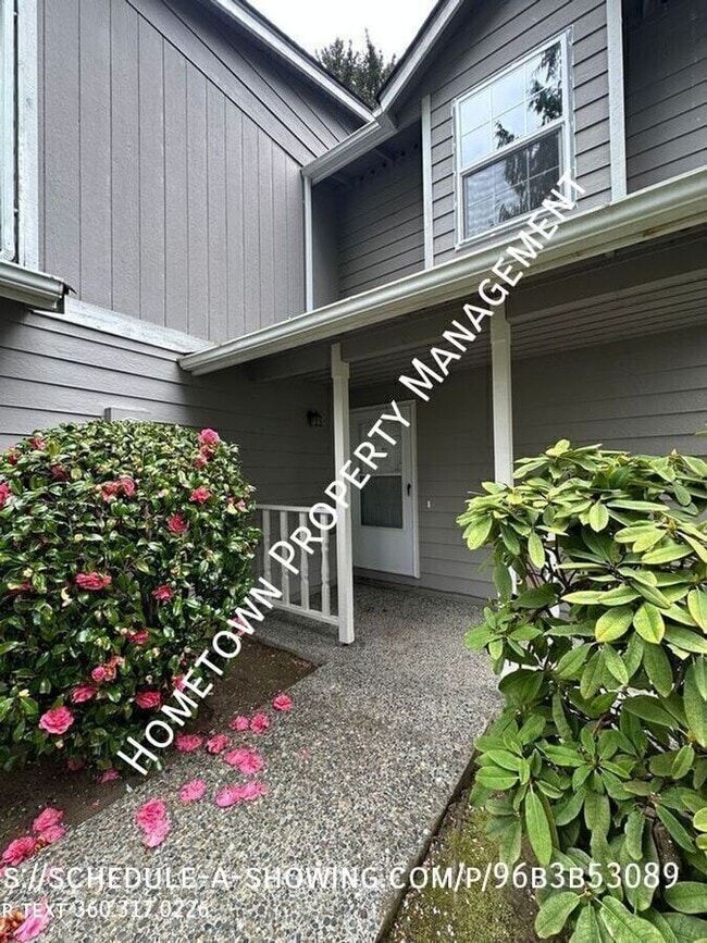 Building Photo - 1606 Sulky Dr SE