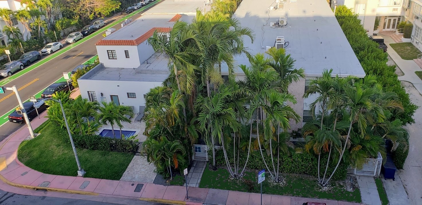 Building Photo - 1604 Drexel Ave