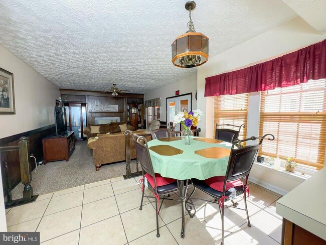 Building Photo - 107 Bonhill Dr