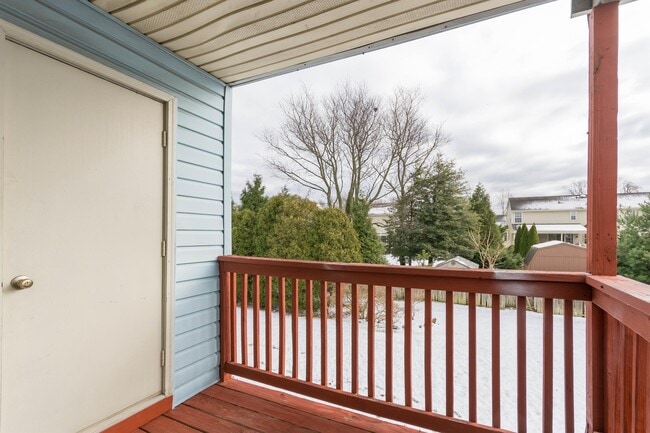 Building Photo - 514 Cascade Ct