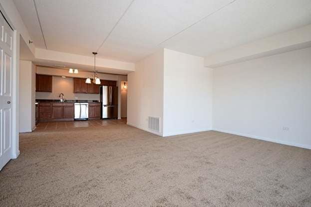 Building Photo - 8010 Riverwalk Dr