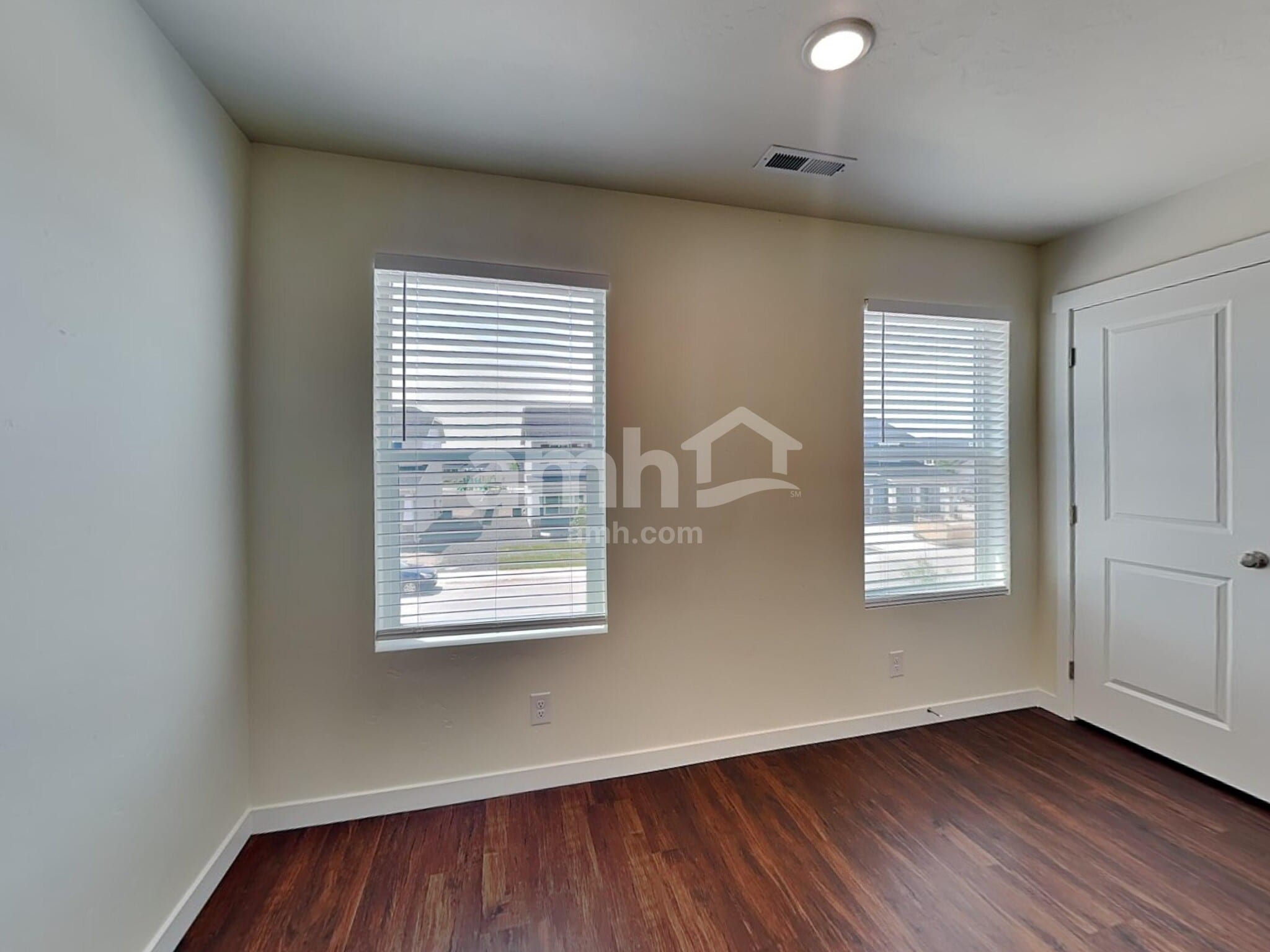 Building Photo - 9412 W Shumard St