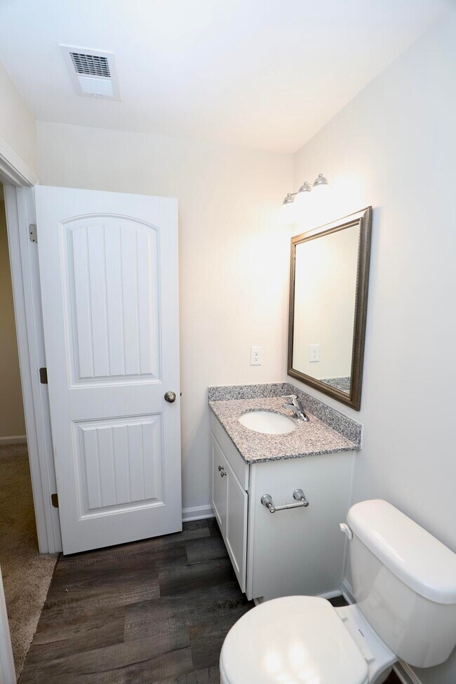 Building Photo - 1854 Gabriel Ln