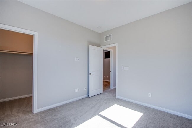 Building Photo - 3009 Collodi Ct